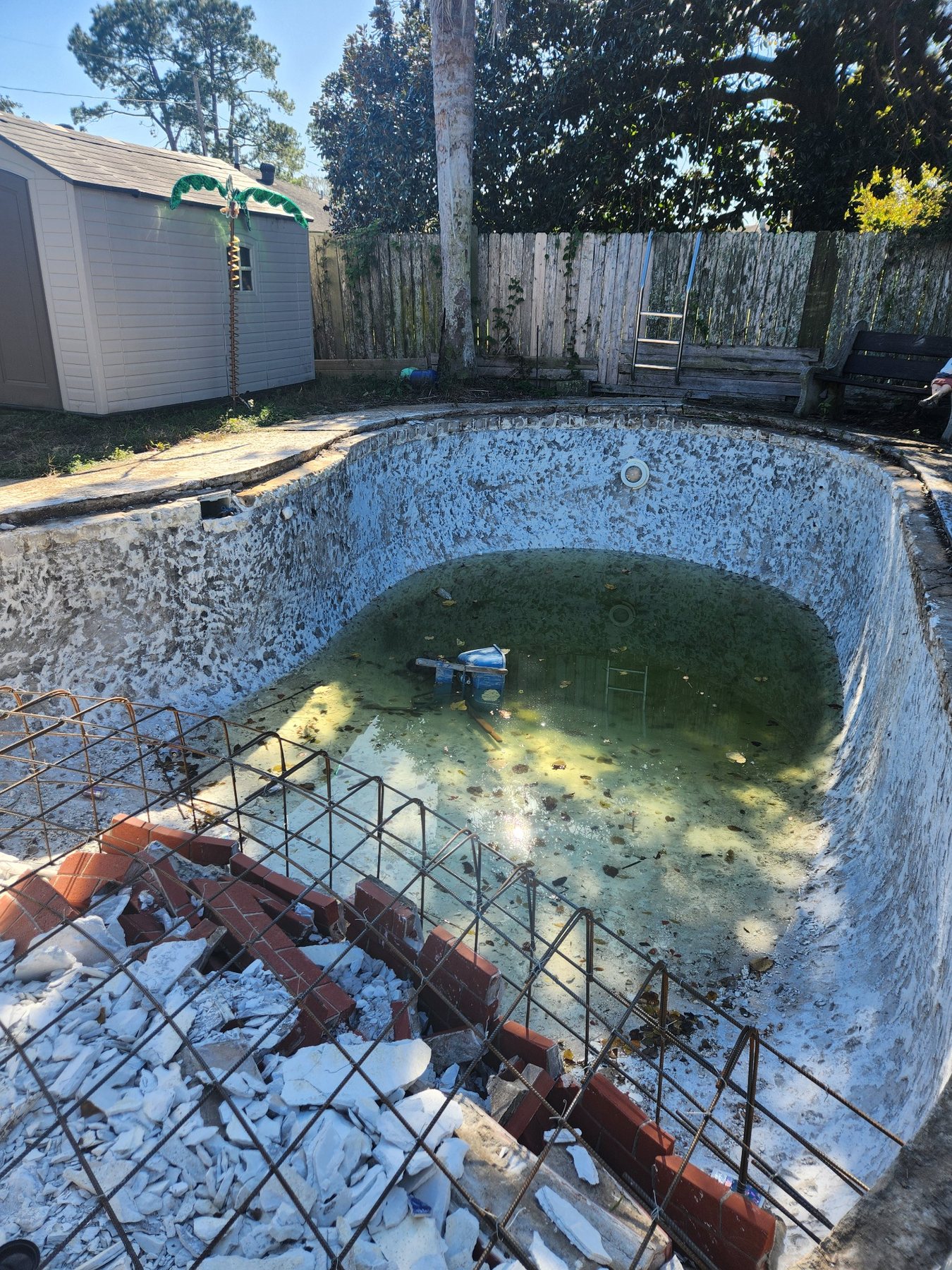 Westwego pool renovation before construction